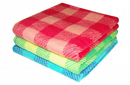 Одеяло п/ш 1,5 сп клетка купить в Красноярске по низкой цене